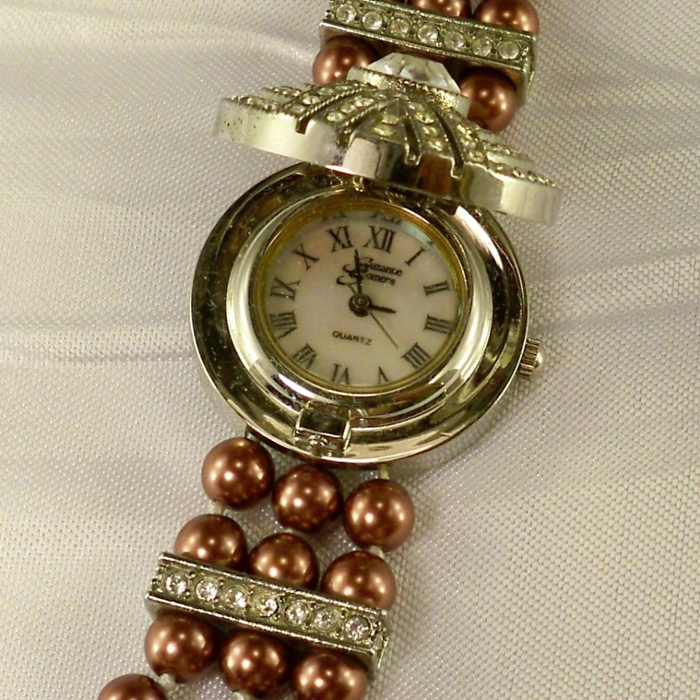 NEW Suzanne Somers *Rhinestones Triple Strain Beads Bead Vintage Watch